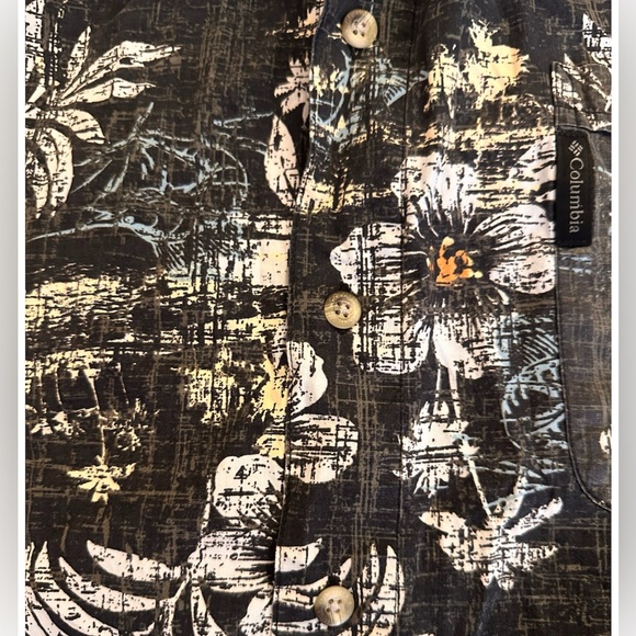 Columbia Men’s Tropical Shirt - Picture 6 of 6